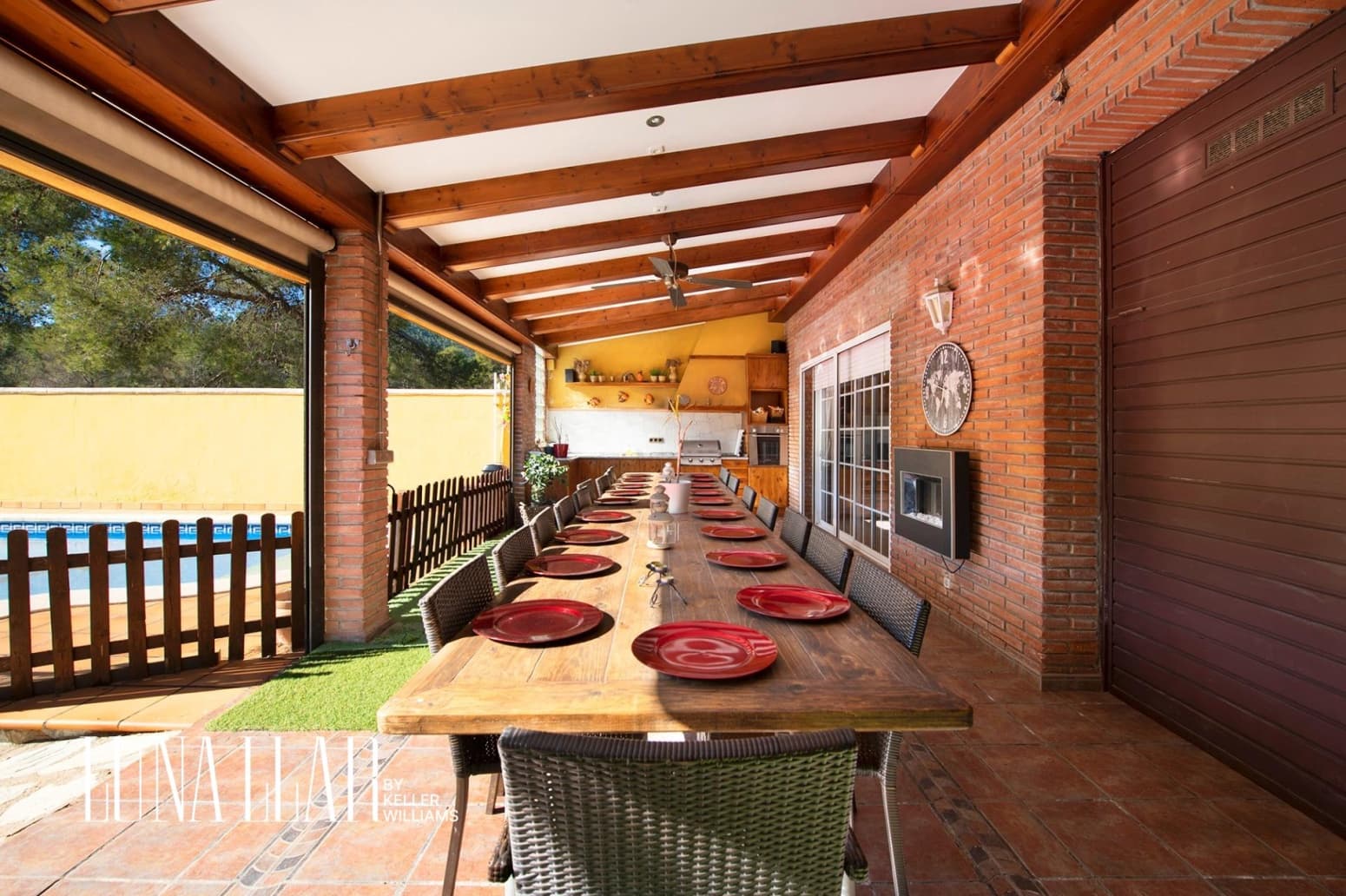 7 bedroom Villa for sale in Gava - € 995,000 (Ref: 7123174)