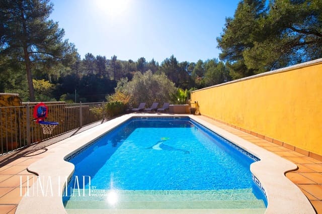 7 quarto Moradia Geminada para venda em Gavà com piscina garagem - 995 000 € (Ref: 8921626)