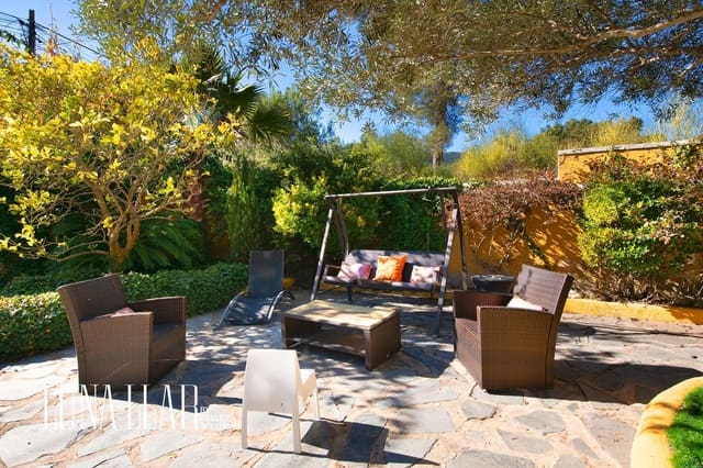 7 quarto Moradia Geminada para venda em Gavà com piscina garagem - 995 000 € (Ref: 8921626)