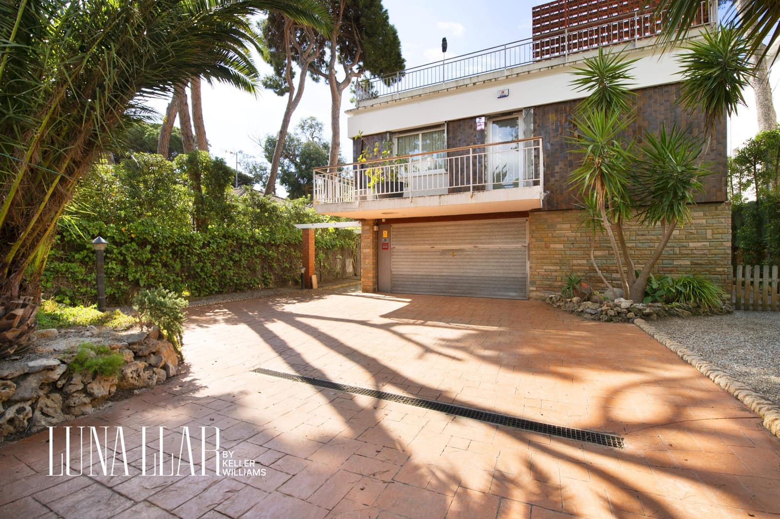 5 soveværelse Villa til salg i Castelldefels med swimmingpool garage - € 1.660.000 (Ref: 8921632)