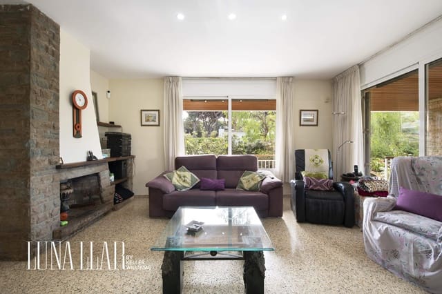 5 slaapkamer Villa te koop in Castelldefels met zwembad garage - € 1.660.000 (Ref: 8921632)