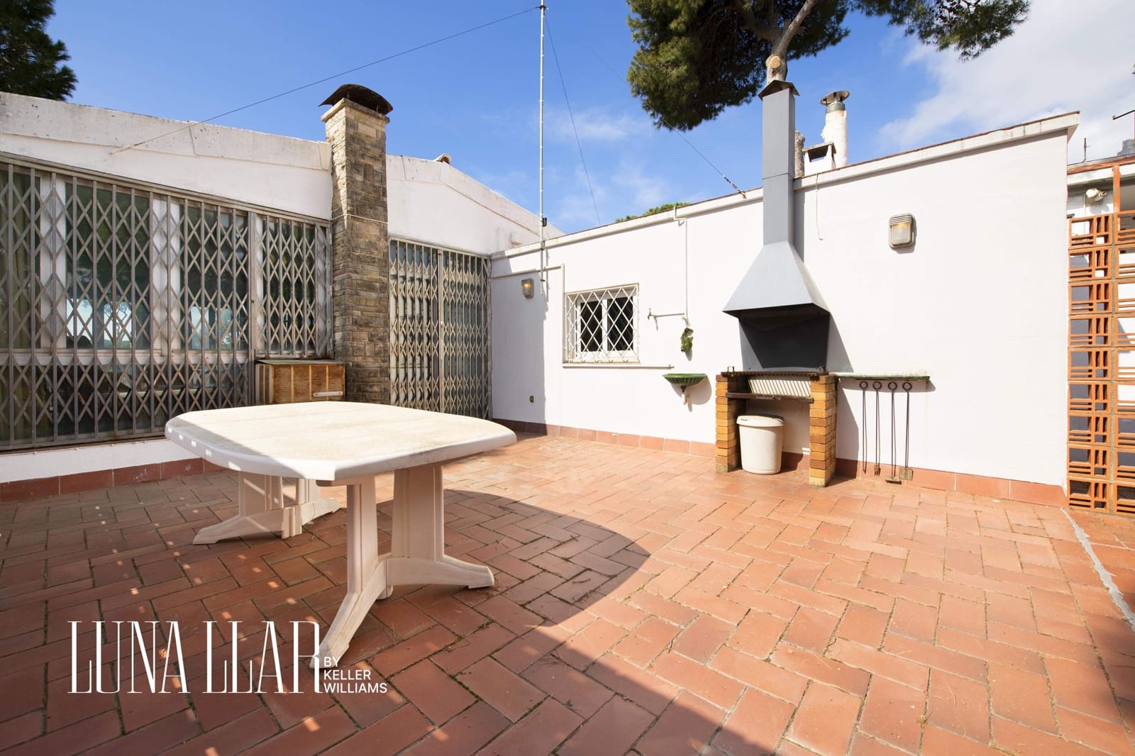 5 soveværelse Villa til salg i Castelldefels med swimmingpool garage - € 1.660.000 (Ref: 8921632)