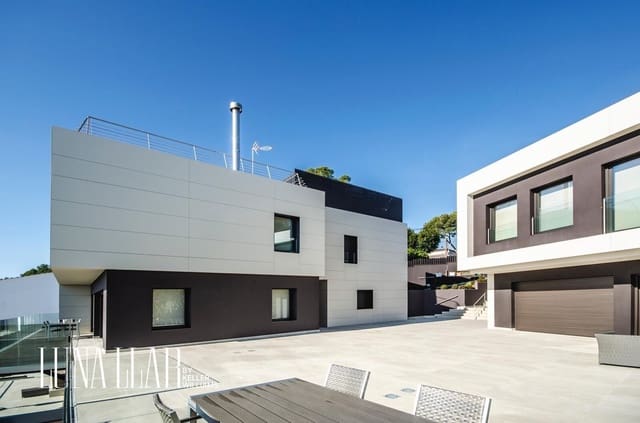 10 camera da letto Villa in vendita in Castelldefels con piscina - 7.900.000 € (Rif: 8921635)