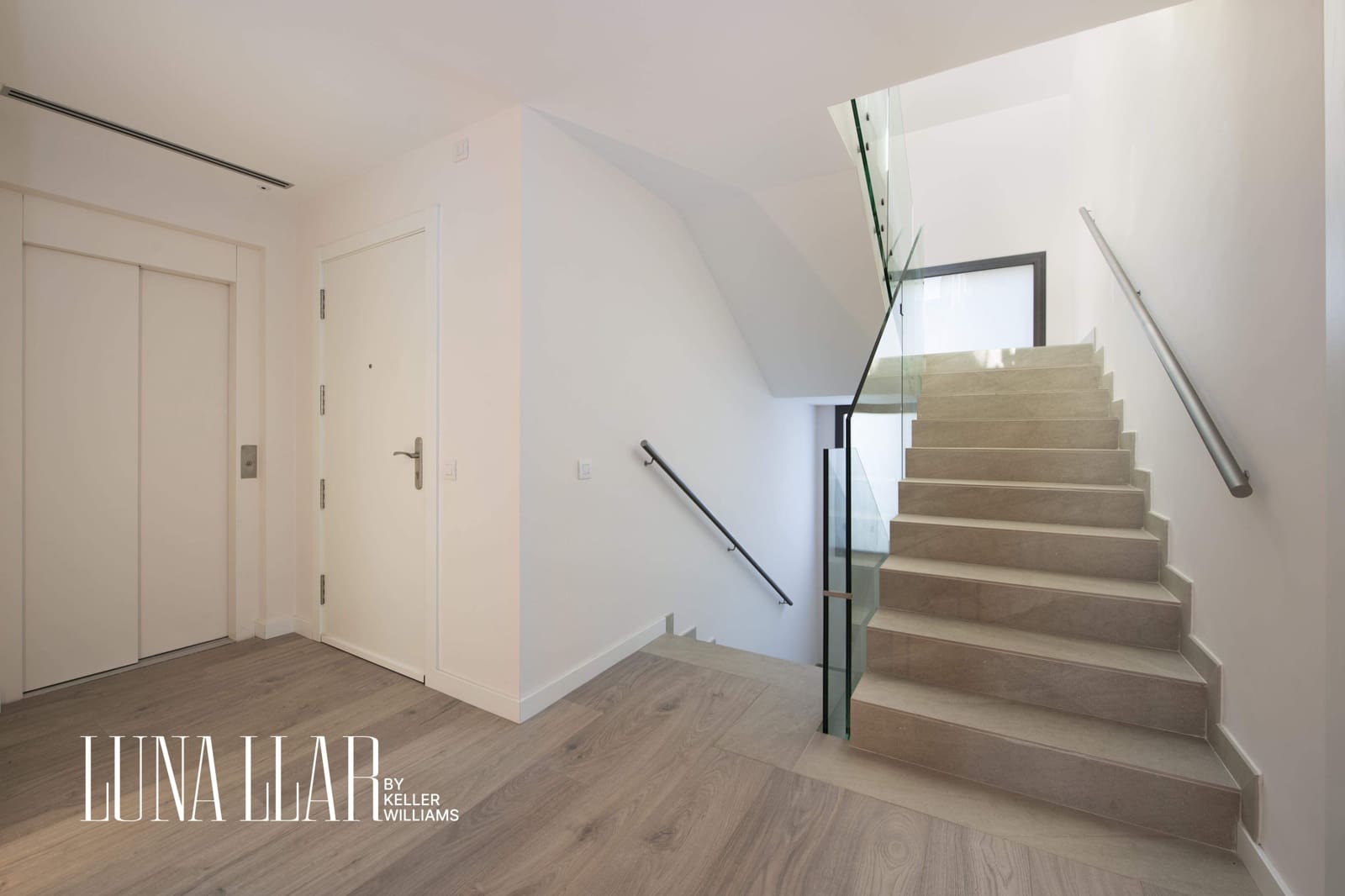 10 soveværelse Villa til salg i Castelldefels med swimmingpool - € 7.900.000 (Ref: 8921635)