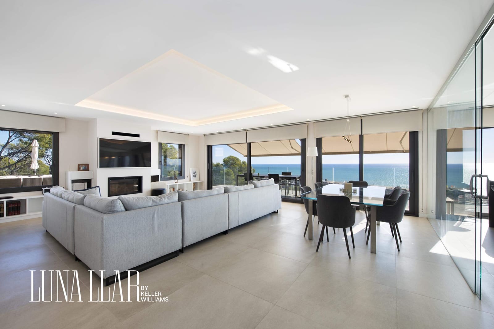 10 soveværelse Villa til salg i Castelldefels med swimmingpool - € 7.900.000 (Ref: 8921635)