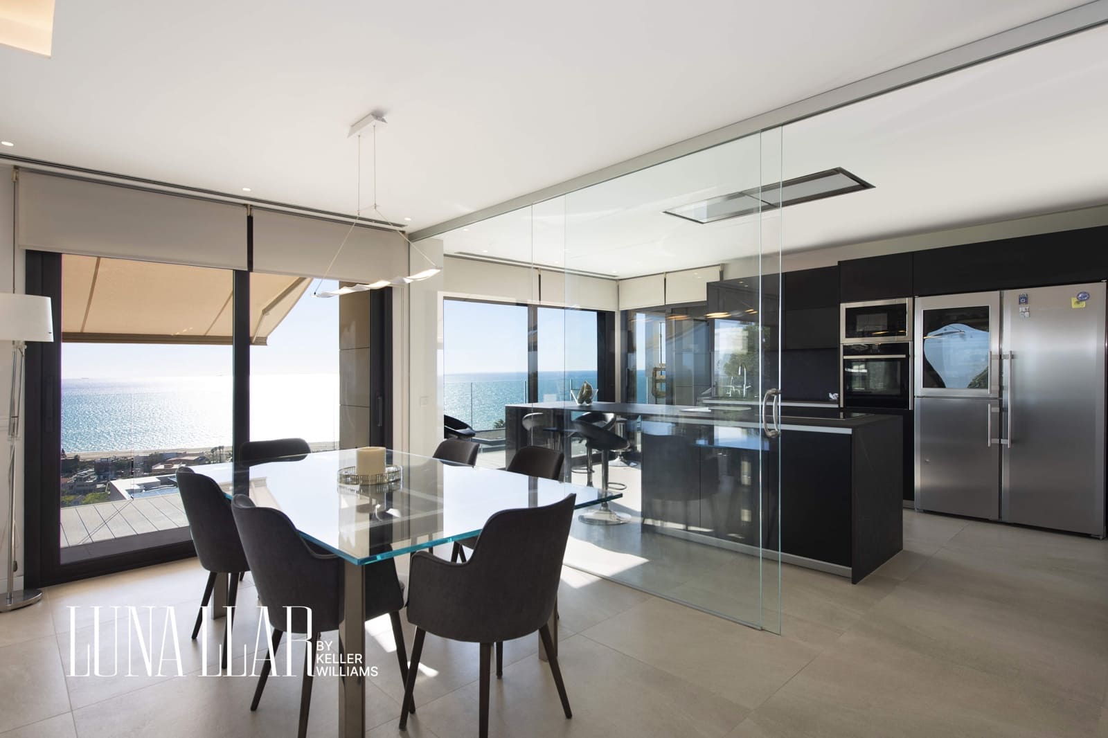 10 soveværelse Villa til salg i Castelldefels med swimmingpool - € 7.900.000 (Ref: 8921635)