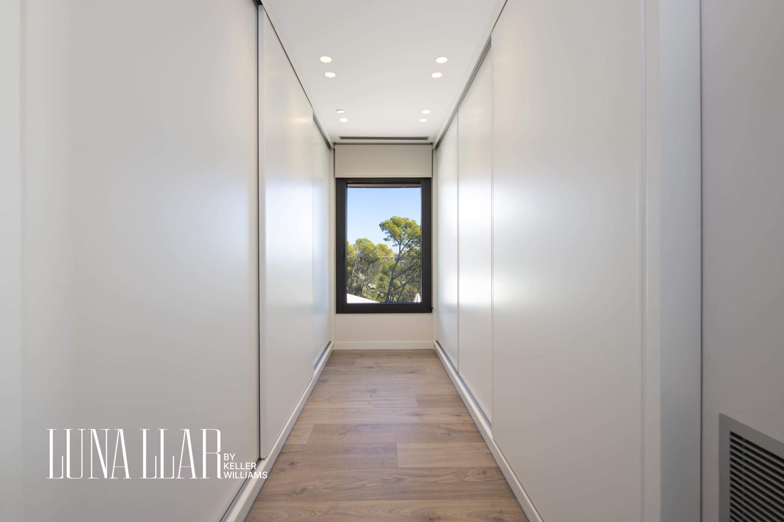 10 soveværelse Villa til salg i Castelldefels med swimmingpool - € 7.900.000 (Ref: 8921635)