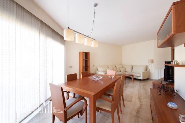 5 soveværelse Villa til salg i Gavà med garage - € 589.000 (Ref: 8921636)