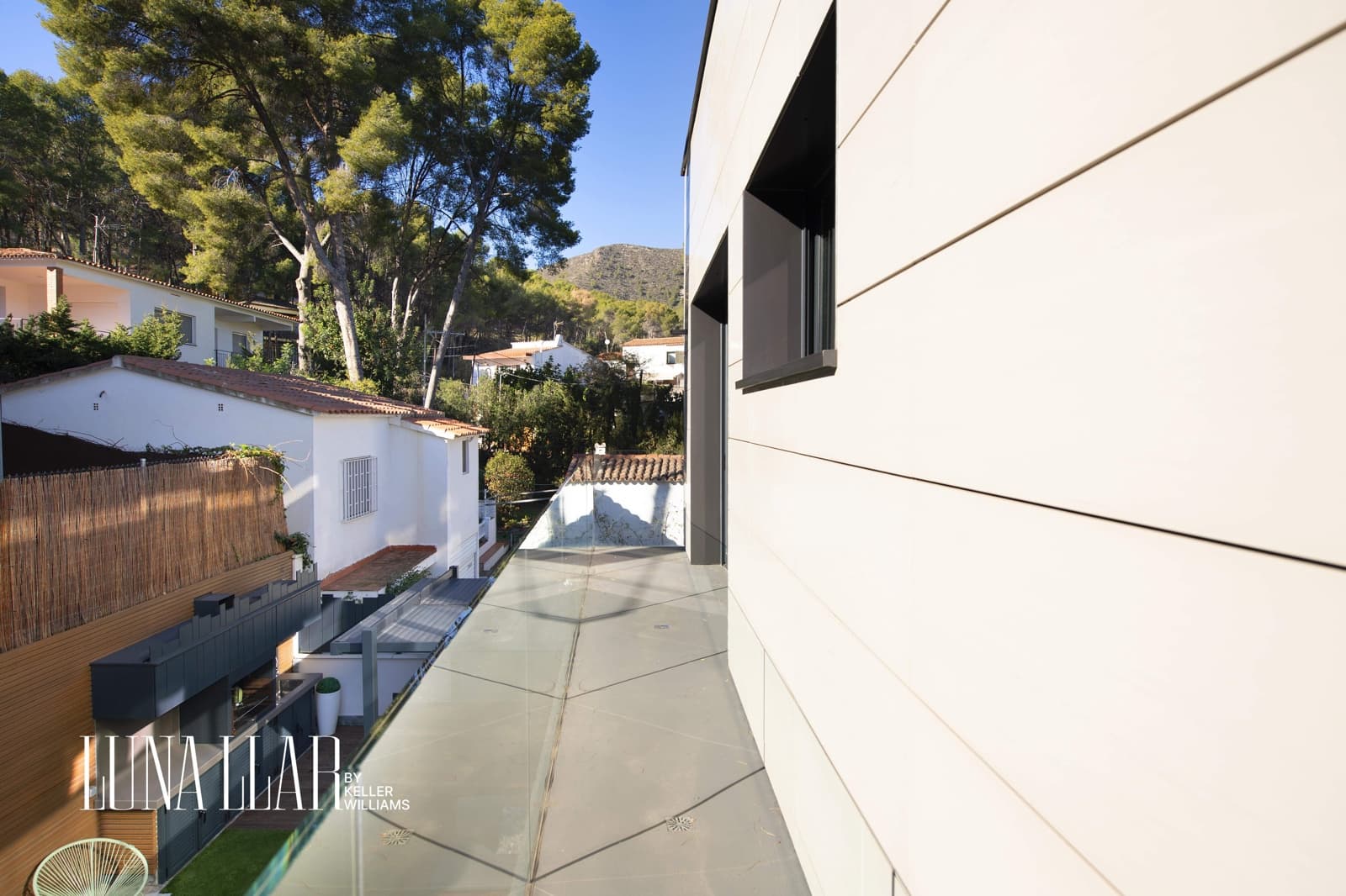 5 sypialnia Willa na sprzedaż w Castelldefels z basenem garażem - 2 400 000 € (Ref: 8921637)