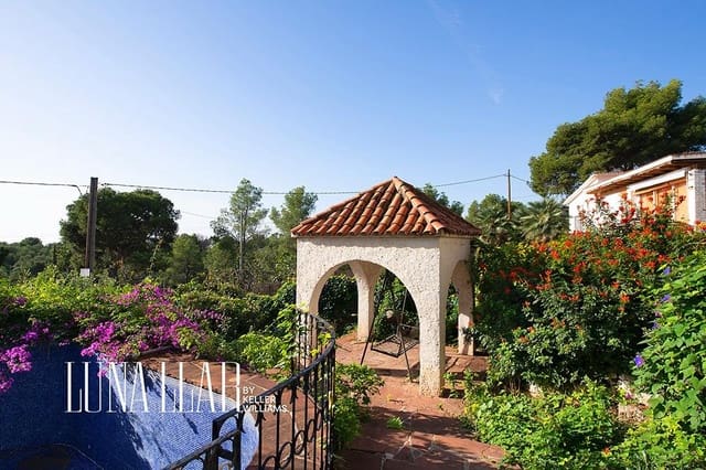 4 bedroom Villa for sale in Castelldefels with garage - € 1,095,000 (Ref: 8921641)