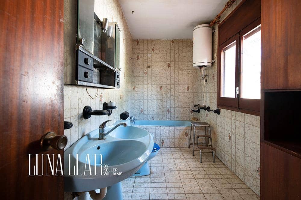 4 soverom Villa til salgs i Castelldefels med garasje - € 1 095 000 (Ref: 8921641)