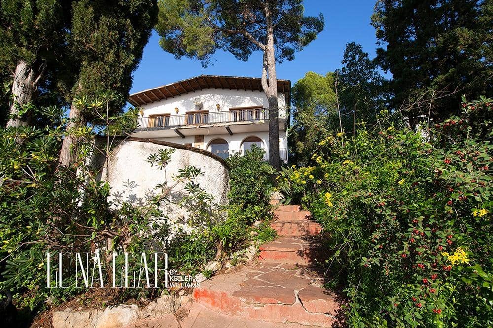 4 soverom Villa til salgs i Castelldefels med garasje - € 1 095 000 (Ref: 8921641)