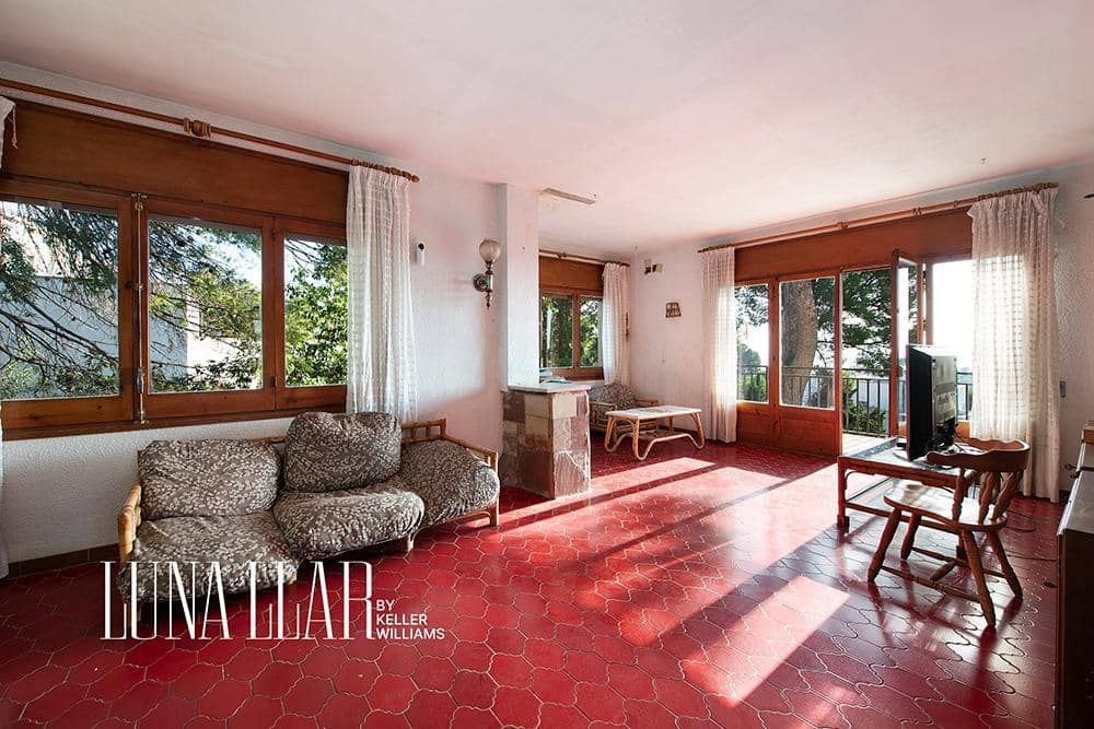 4 soverom Villa til salgs i Castelldefels med garasje - € 1 095 000 (Ref: 8921641)