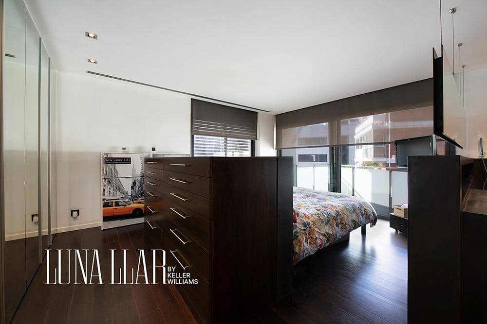 4 soveværelse Villa til salg i Castelldefels med swimmingpool - € 1.395.000 (Ref: 8921649)