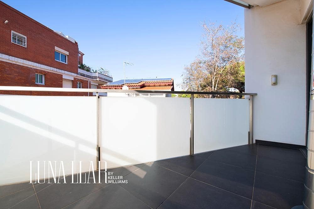 4 soveværelse Villa til salg i Castelldefels med swimmingpool - € 1.395.000 (Ref: 8921649)