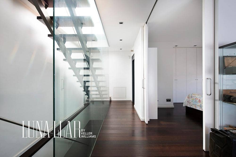 4 soveværelse Villa til salg i Castelldefels med swimmingpool - € 1.395.000 (Ref: 8921649)