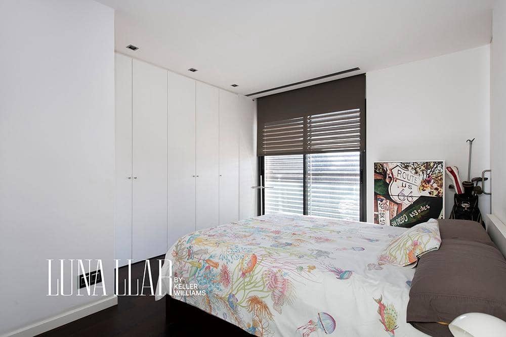 4 soveværelse Villa til salg i Castelldefels med swimmingpool - € 1.395.000 (Ref: 8921649)