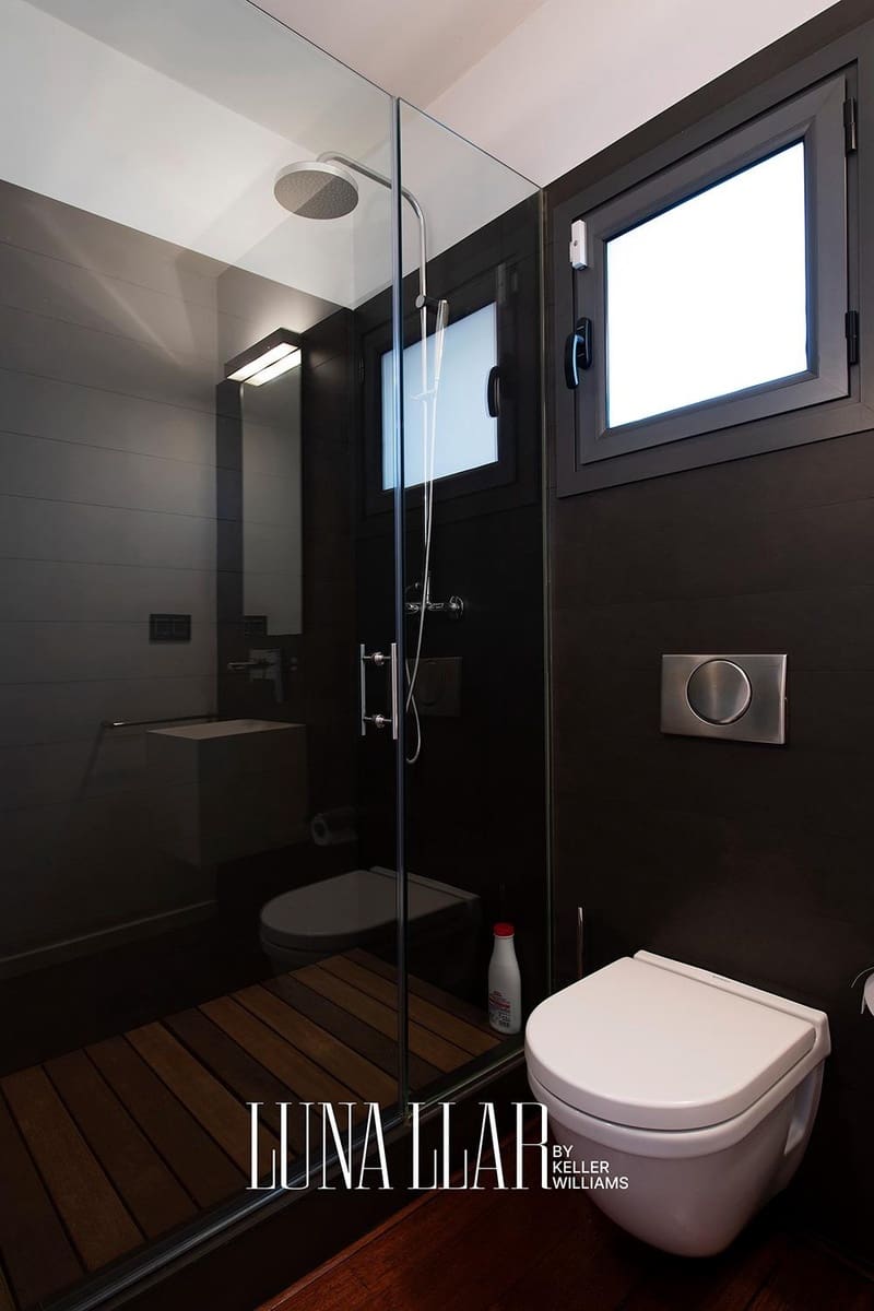 4 soveværelse Villa til salg i Castelldefels med swimmingpool - € 1.395.000 (Ref: 8921649)