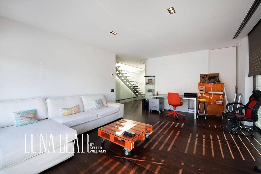 4 soveværelse Villa til salg i Castelldefels med swimmingpool - € 1.395.000 (Ref: 8921649)