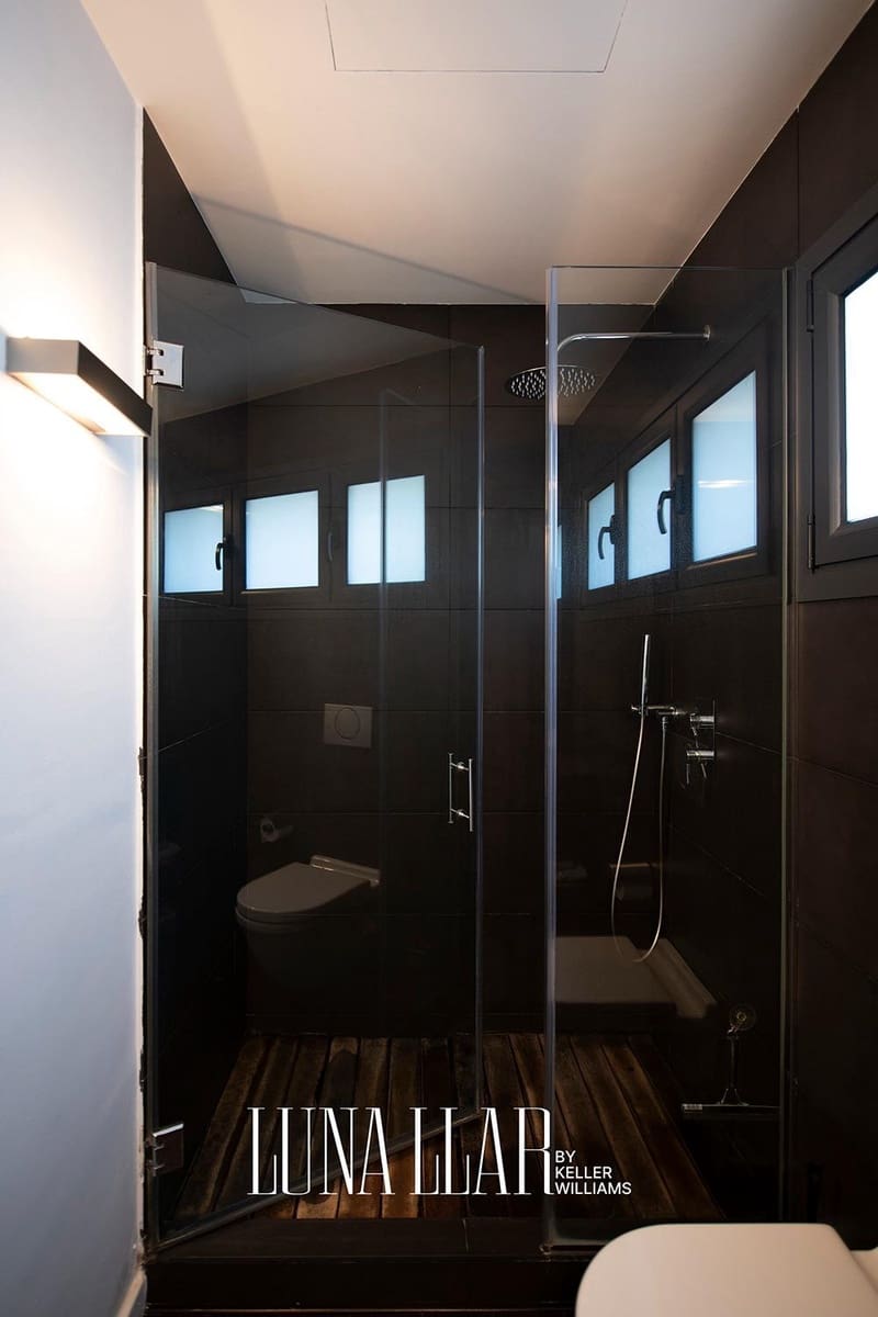 4 soveværelse Villa til salg i Castelldefels med swimmingpool - € 1.395.000 (Ref: 8921649)