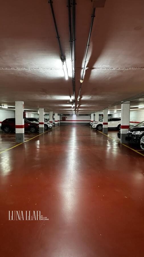 Garage til salg i Gava - € 25.000 (Ref: 8948986)