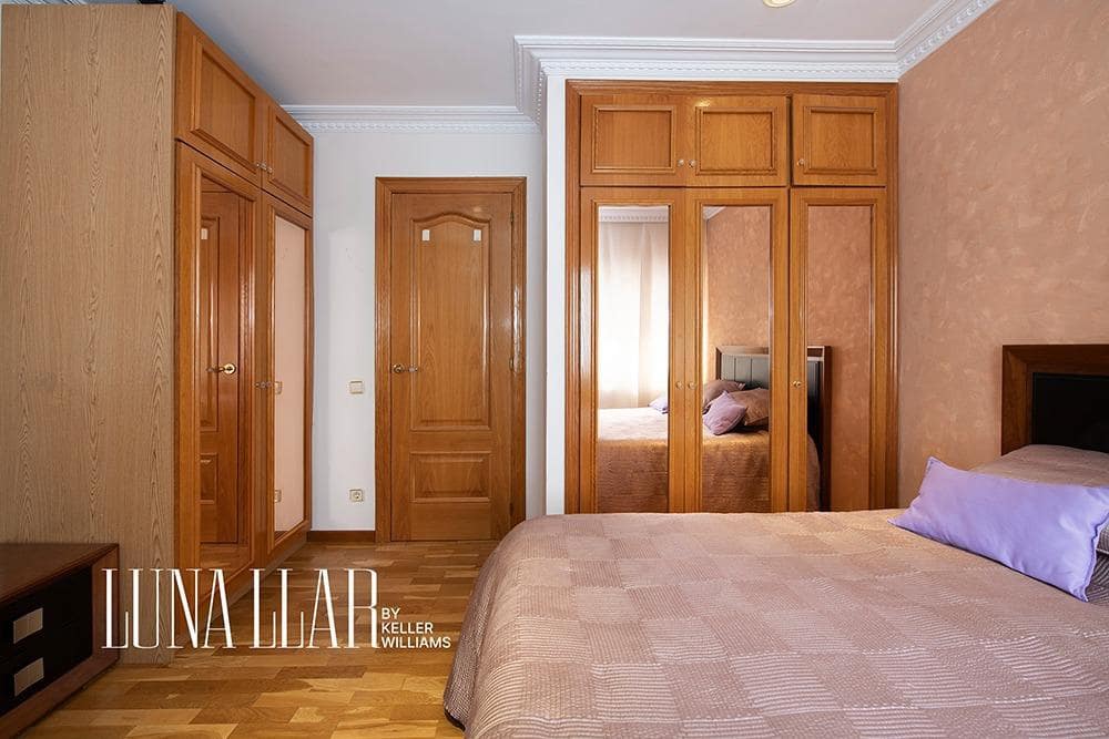 5 soveværelse Villa til salg i Castelldefels med swimmingpool garage - € 1.295.000 (Ref: 8954282)