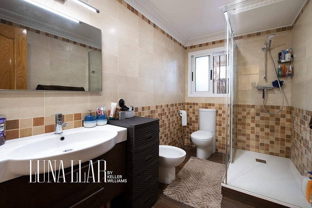 5 soveværelse Villa til salg i Castelldefels med swimmingpool garage - € 1.295.000 (Ref: 8954282)