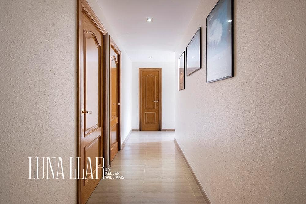 5 soveværelse Villa til salg i Castelldefels med swimmingpool garage - € 1.295.000 (Ref: 8954282)