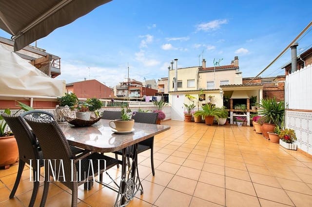 3 chambre Maison de Ville à vendre à Gavà avec garage - 850 000 € (Ref: 8982427)