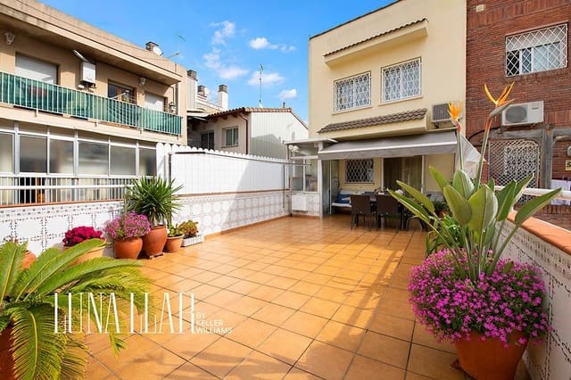 3 chambre Maison de Ville à vendre à Gavà avec garage - 850 000 € (Ref: 8982427)