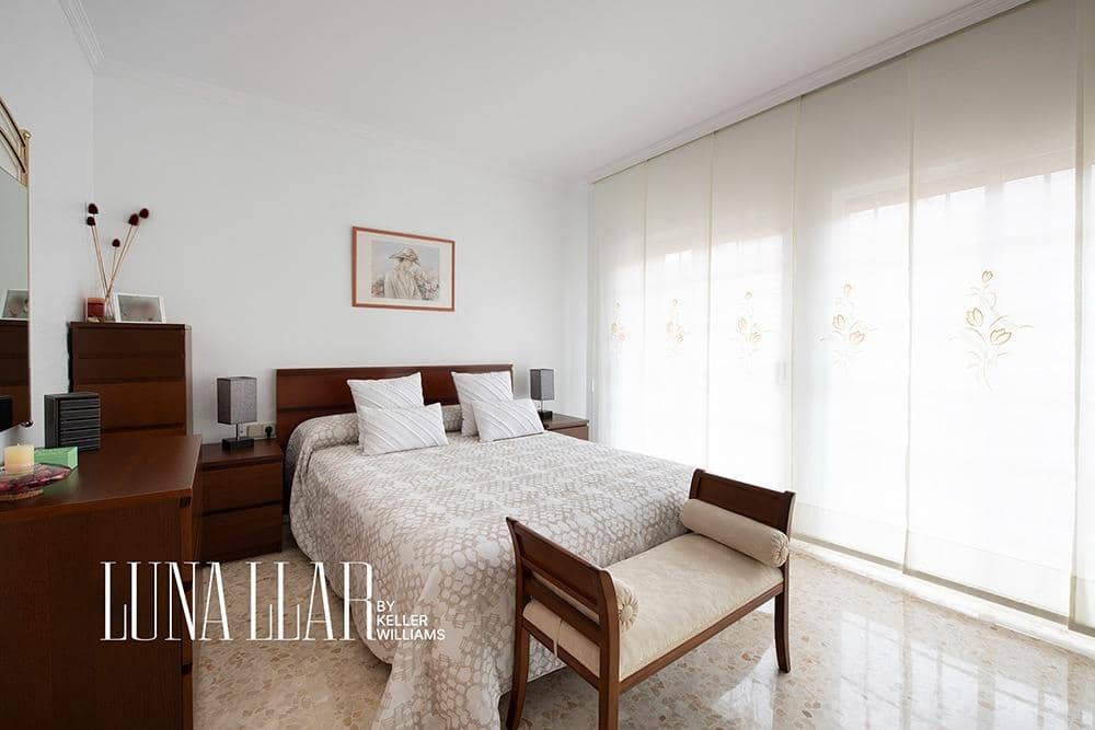 3 bedroom Townhouse for sale in Gava with garage - € 850,000 (Ref: 8982427)