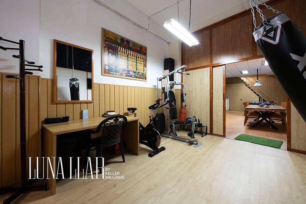 3 bedroom Townhouse for sale in Gava with garage - € 850,000 (Ref: 8982427)