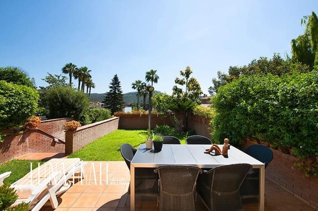 5 sypialnia Dom blizniak na sprzedaż w Sant Just Desvern z basenem - 1 290 000 € (Ref: 8986038)