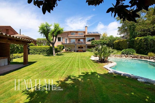 5 quarto Moradia para venda em Begues com piscina - 995 000 € (Ref: 9003059)