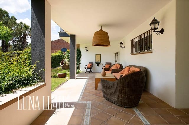 5 quarto Moradia para venda em Begues com piscina - 995 000 € (Ref: 9003059)