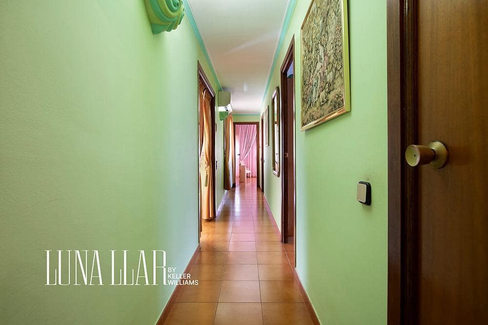 5 soveværelse Villa til salg i Gava - € 860.000 (Ref: 9026902)