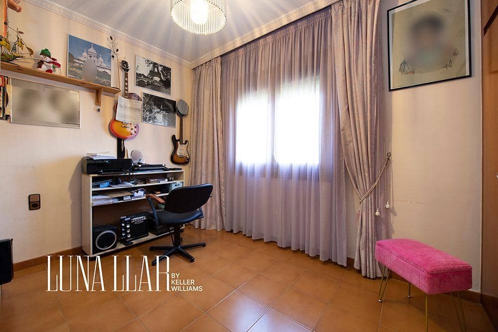 5 soveværelse Villa til salg i Gava - € 860.000 (Ref: 9026902)