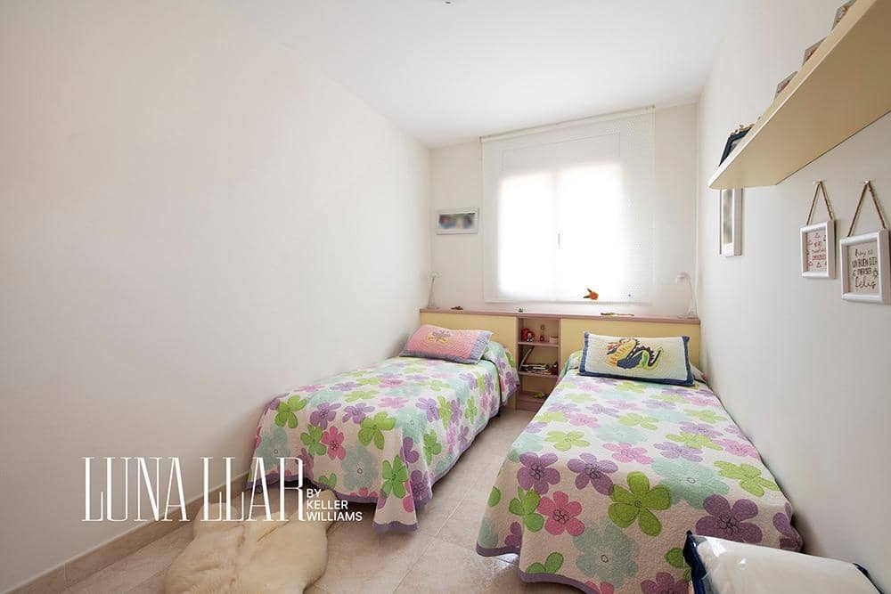 6 soveværelse Villa til salg i Calafell med swimmingpool - € 850.000 (Ref: 9029615)