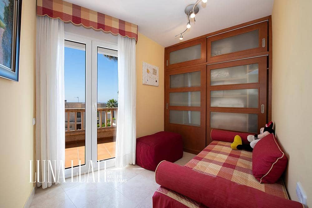 6 soveværelse Villa til salg i Calafell med swimmingpool - € 850.000 (Ref: 9029615)