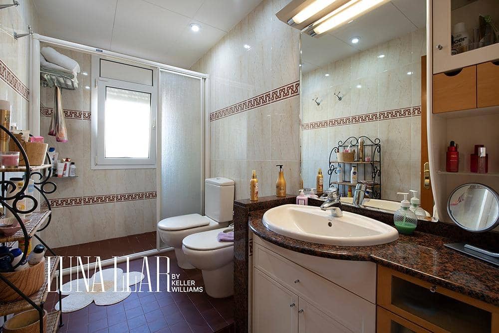 6 soveværelse Villa til salg i Calafell med swimmingpool - € 850.000 (Ref: 9029615)