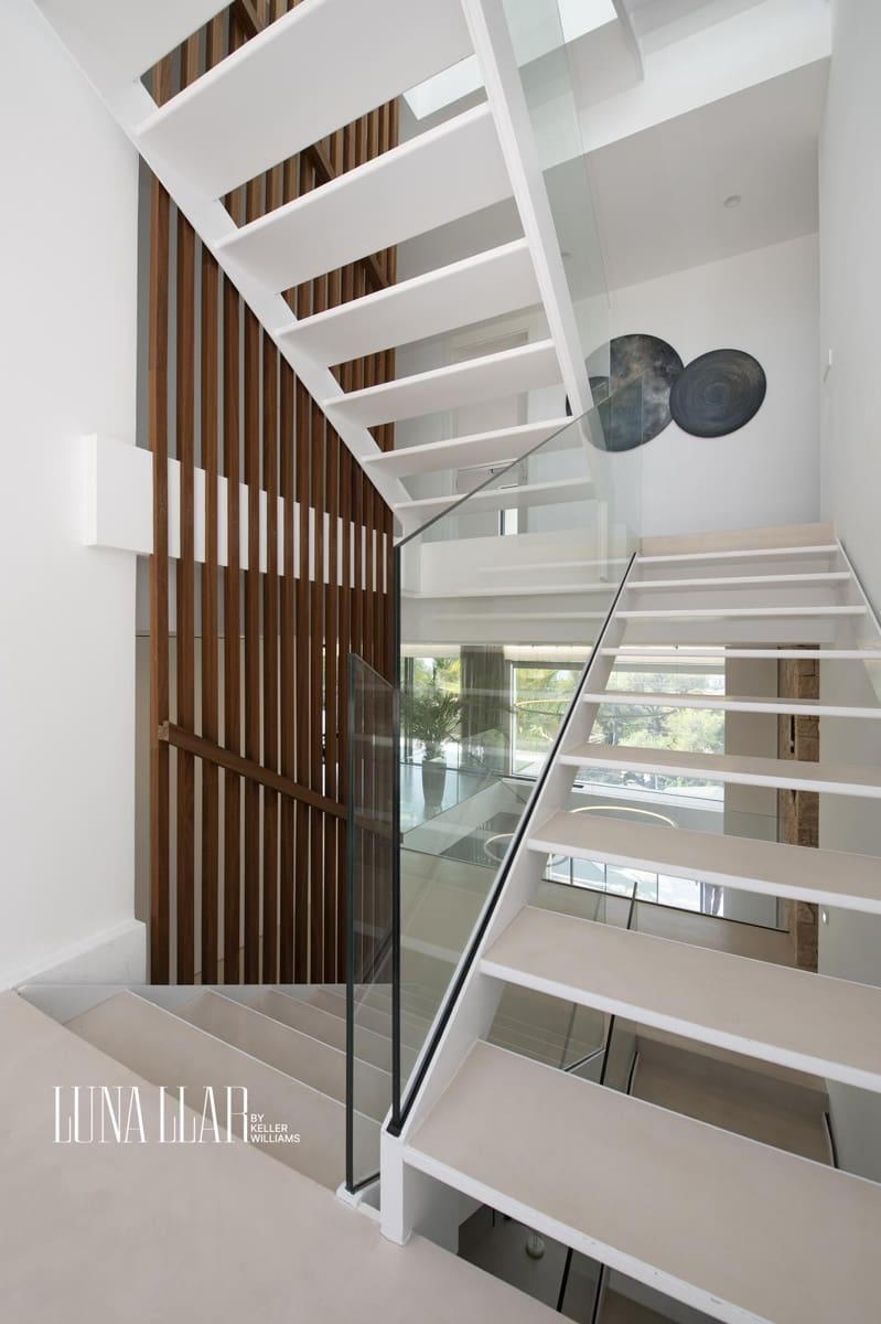 6 soveværelse Villa til salg i Castelldefels med swimmingpool - € 3.600.000 (Ref: 9029616)