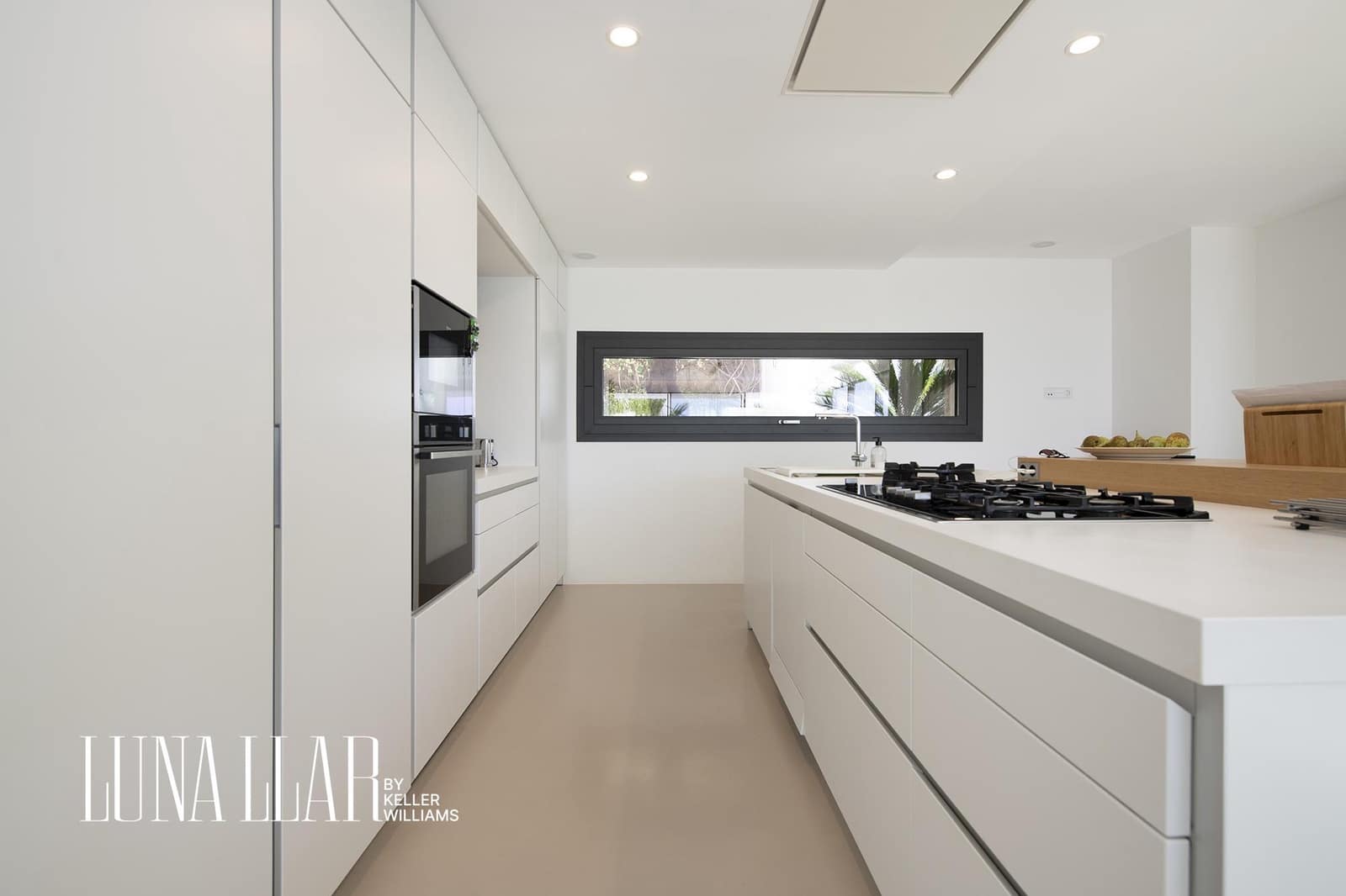 6 soveværelse Villa til salg i Castelldefels med swimmingpool - € 3.600.000 (Ref: 9029616)