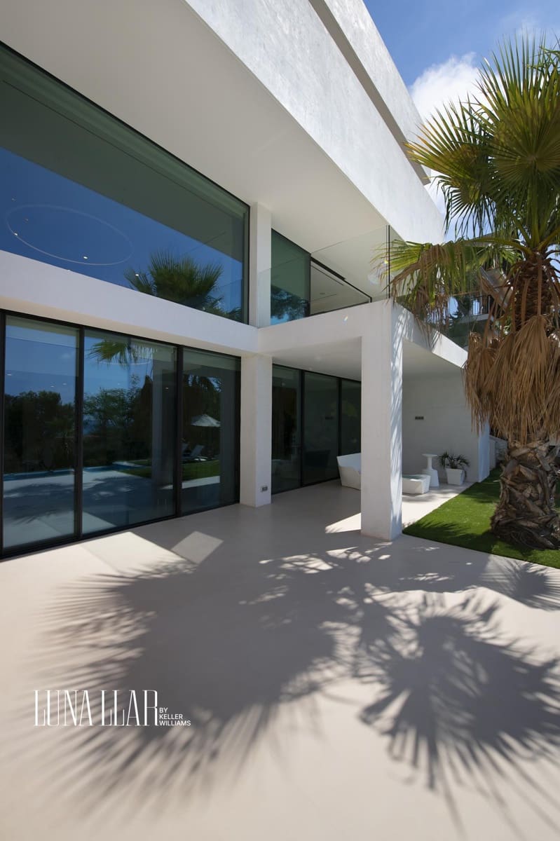 6 soveværelse Villa til salg i Castelldefels med swimmingpool - € 3.600.000 (Ref: 9029616)