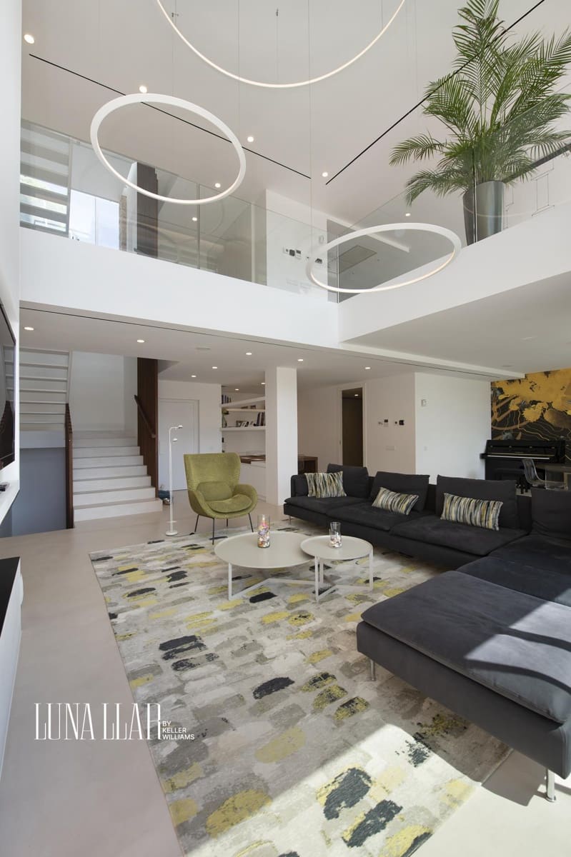 6 soveværelse Villa til salg i Castelldefels med swimmingpool - € 3.600.000 (Ref: 9029616)