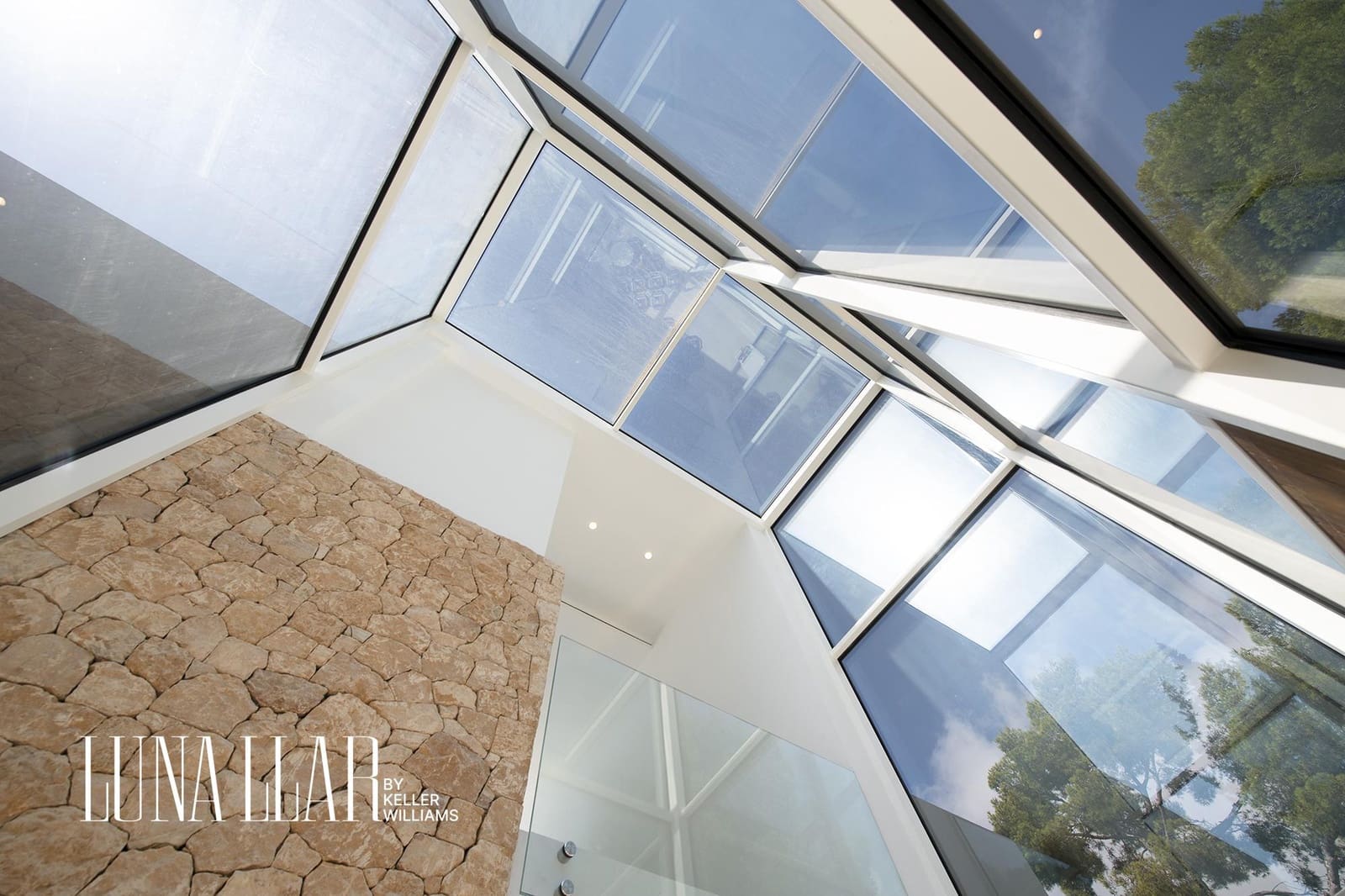 6 soveværelse Villa til salg i Castelldefels med swimmingpool - € 3.600.000 (Ref: 9029616)