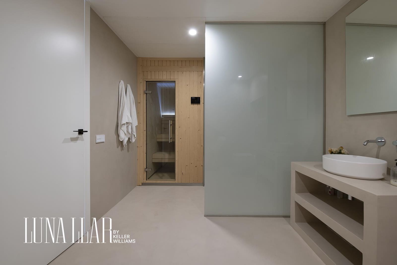 6 soveværelse Villa til salg i Castelldefels med swimmingpool - € 3.600.000 (Ref: 9029616)