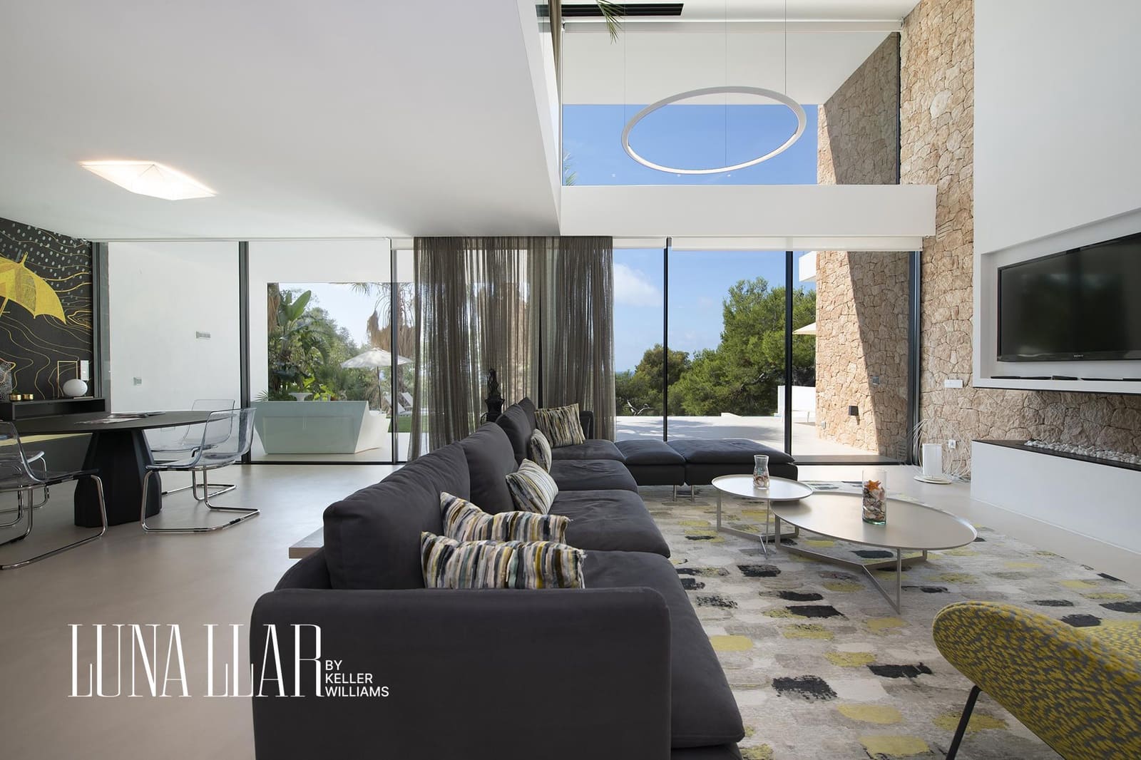 6 soveværelse Villa til salg i Castelldefels med swimmingpool - € 3.600.000 (Ref: 9029616)