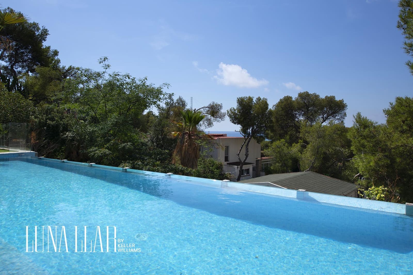 6 soveværelse Villa til salg i Castelldefels med swimmingpool - € 3.600.000 (Ref: 9029616)