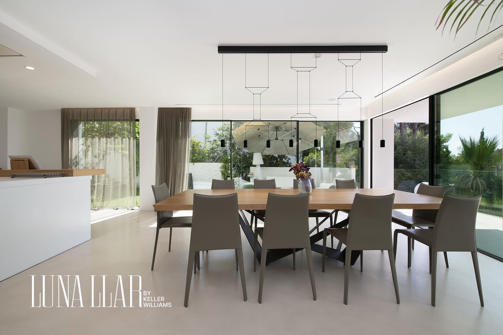 6 soveværelse Villa til salg i Castelldefels med swimmingpool - € 3.600.000 (Ref: 9029616)