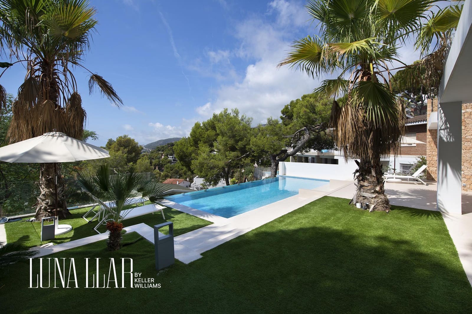 6 soveværelse Villa til salg i Castelldefels med swimmingpool - € 3.600.000 (Ref: 9029616)